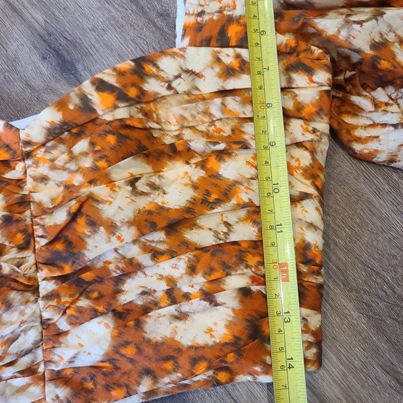 Zara Women's Orange Floral Top, crop,NWT, small, ruched 3/4 sleeves - Picture 8 of 11